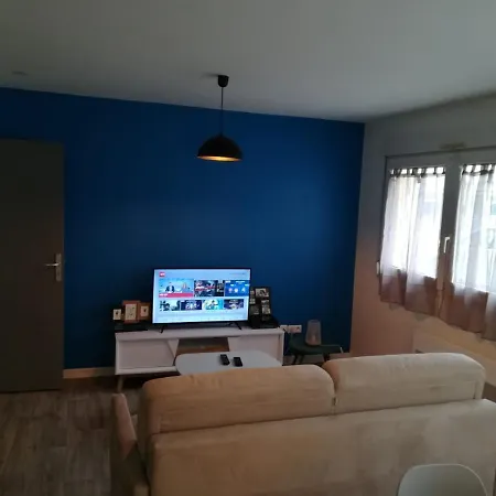 The Cosmopolitan N°1 Centre 아파트