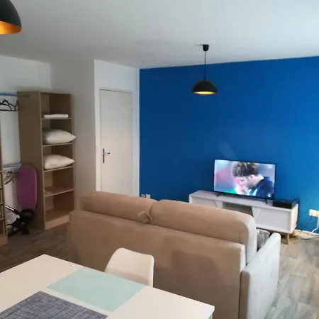 The Cosmopolitan N°1 Centre *